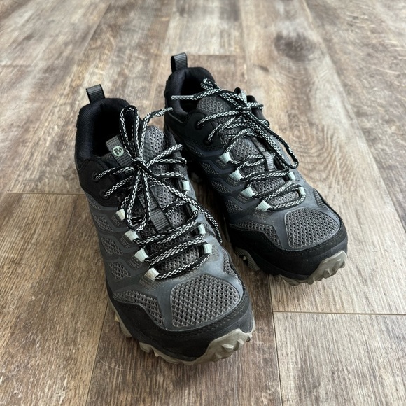 Merrell Moab Black Hiking Shoes - Picture 9 of 10